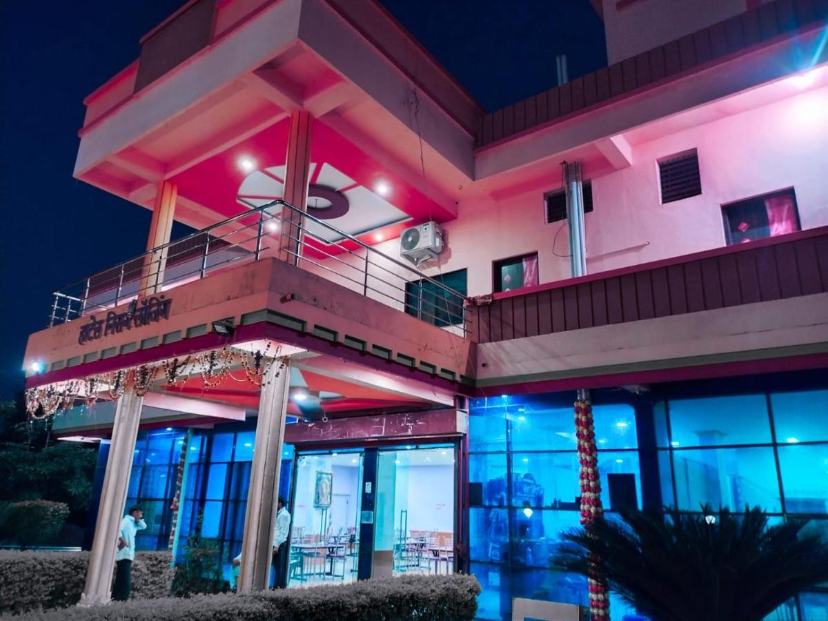 Hotel Nisarg Lodging And Restaurant Aurangabad  Ngoại thất bức ảnh