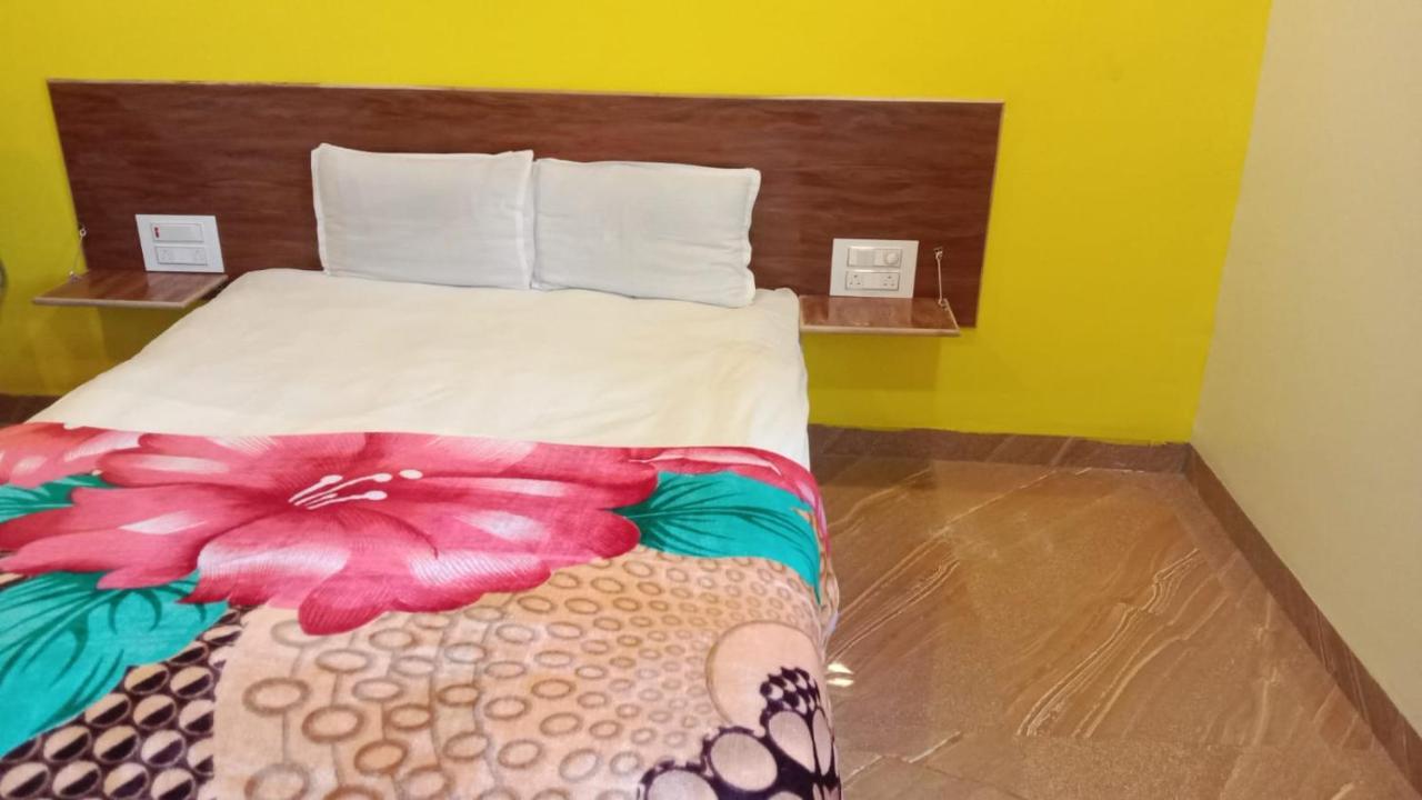 Hotel Nisarg Lodging And Restaurant Aurangabad  Ngoại thất bức ảnh